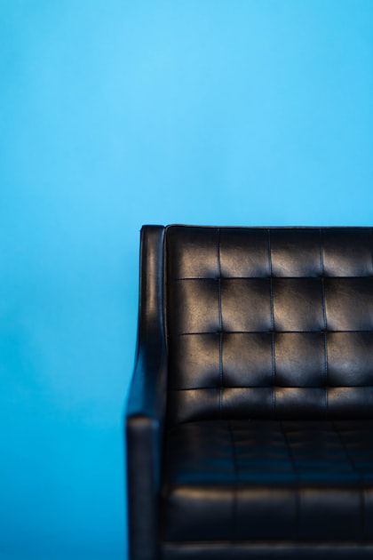 Custom Made Sofas: Why Choose Them?